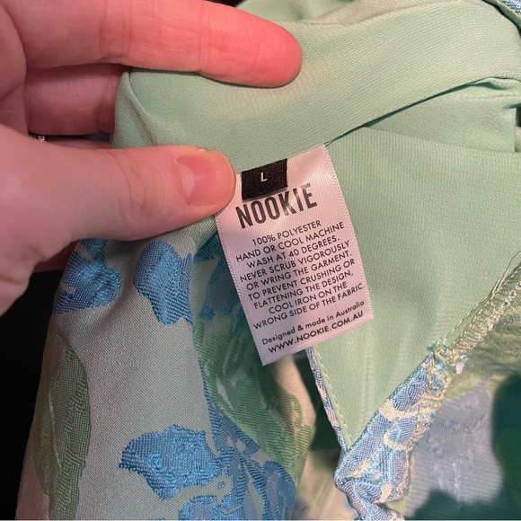 Nookie Solana Crop Top & Skirt Set in Mint & Blue beach pictures - Picture 4 of 10